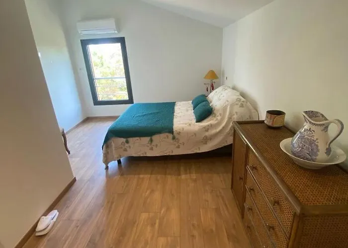 La Grange De Tartille